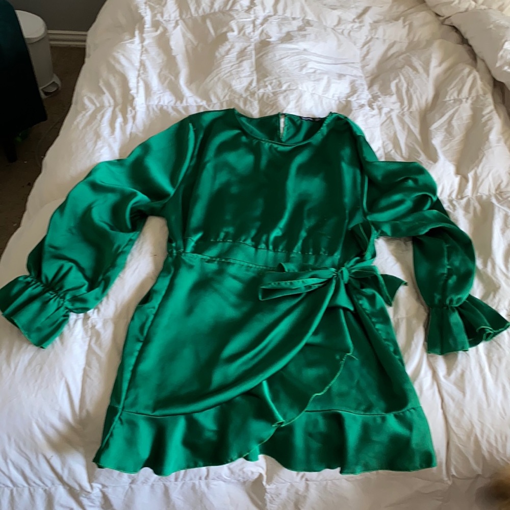 BooHoo forest wrap satin dress